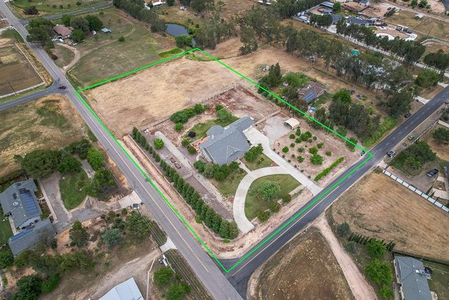 17465 Monreal Road, Madera, CA 93636