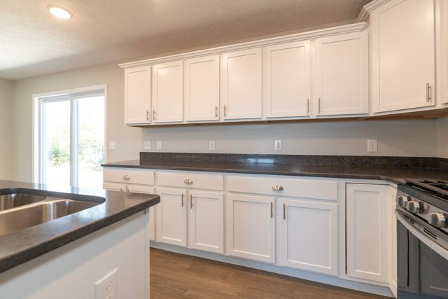 135 Jeremy Street, Constantine Vllg, MI 49042