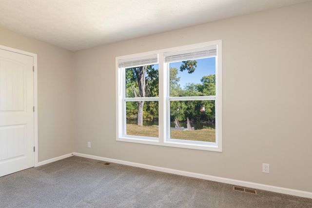 135 Jeremy Street, Constantine Vllg, MI 49042