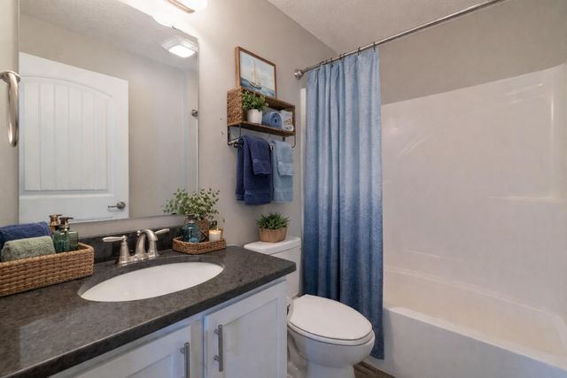 135 Jeremy Street, Constantine Vllg, MI 49042