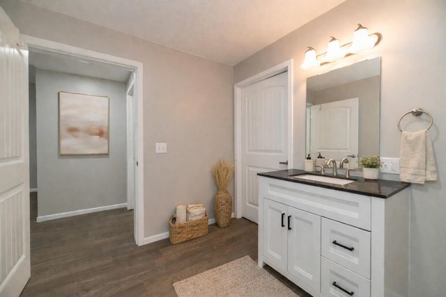 135 Jeremy Street, Constantine Vllg, MI 49042