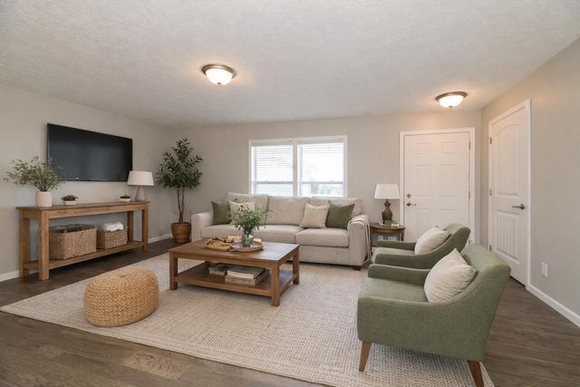 135 Jeremy Street, Constantine Vllg, MI 49042