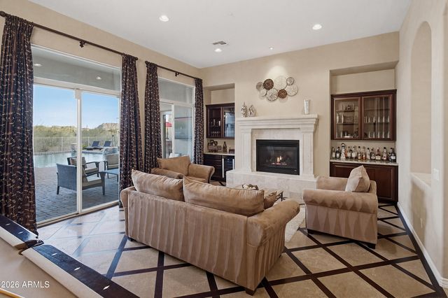 36625 N PORTA NUOVA Road, Scottsdale, AZ 85262