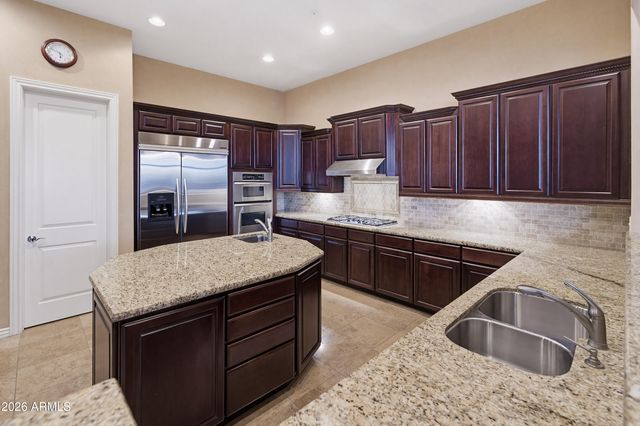 36625 N PORTA NUOVA Road, Scottsdale, AZ 85262