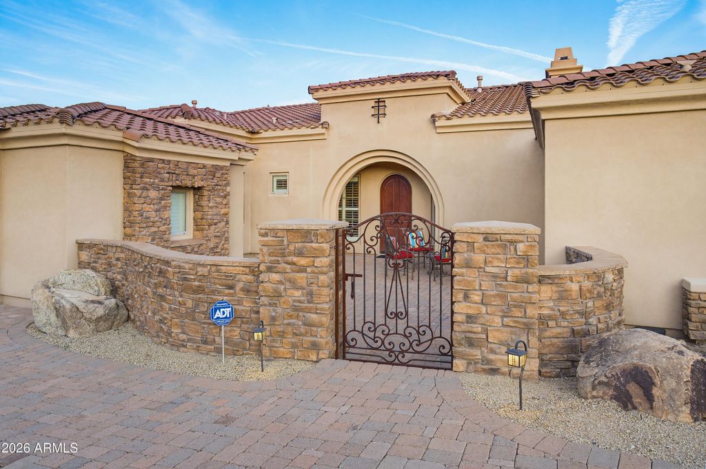 36625 N PORTA NUOVA Road, Scottsdale, AZ 85262 — photo 3