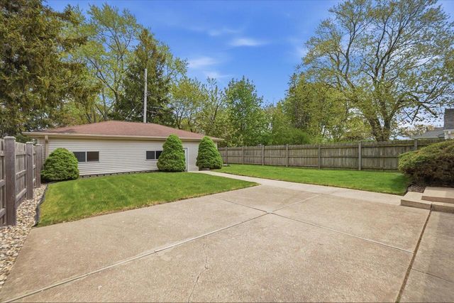 601 Oregon STREET, Racine, WI 53405