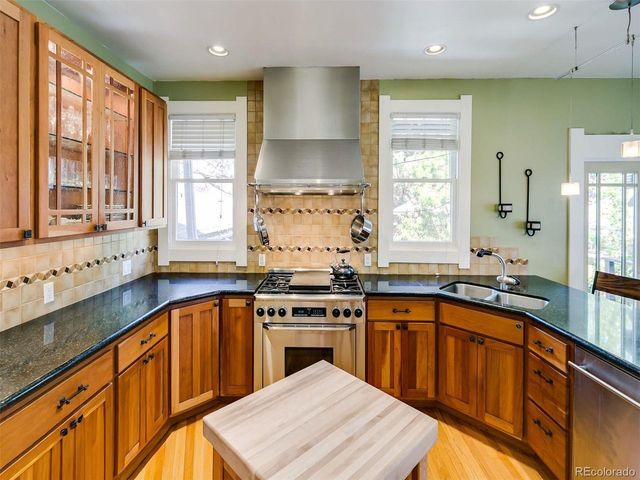 1259 S High St, Denver, CO 80210