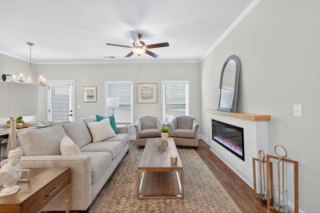 17 Sparks Way, Austell, GA 30106