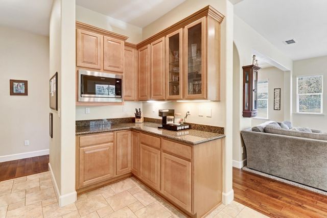 1168 Venezia Dr, El Dorado Hills, CA 95762