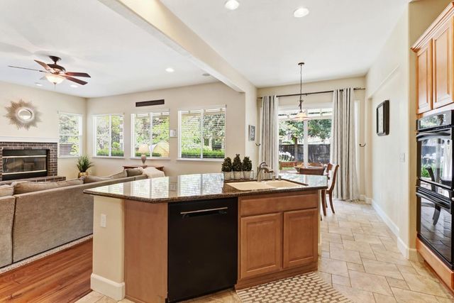 1168 Venezia Dr, El Dorado Hills, CA 95762