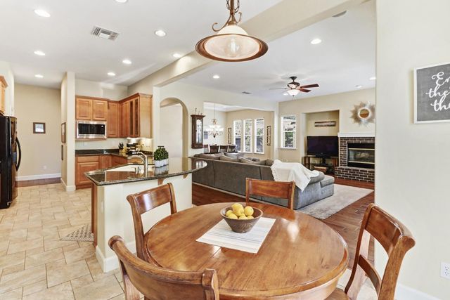 1168 Venezia Dr, El Dorado Hills, CA 95762