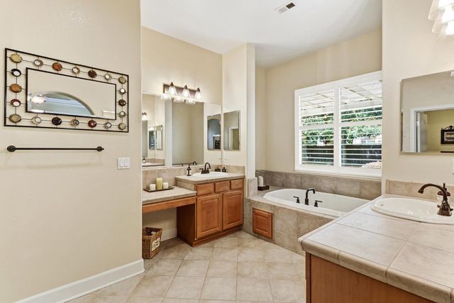 1168 Venezia Dr, El Dorado Hills, CA 95762