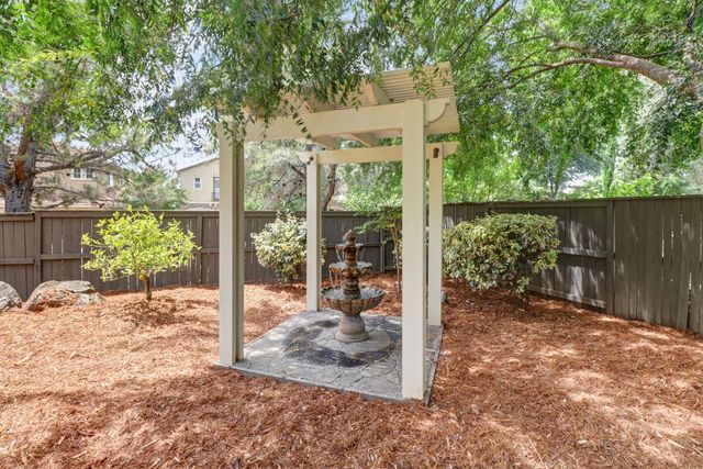 1168 Venezia Dr, El Dorado Hills, CA 95762