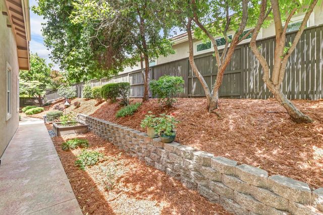 1168 Venezia Dr, El Dorado Hills, CA 95762