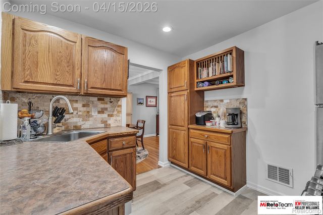 12751 Mercier Street, Southgate, MI 48195