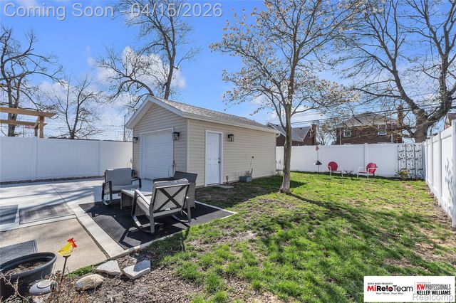 12751 Mercier Street, Southgate, MI 48195