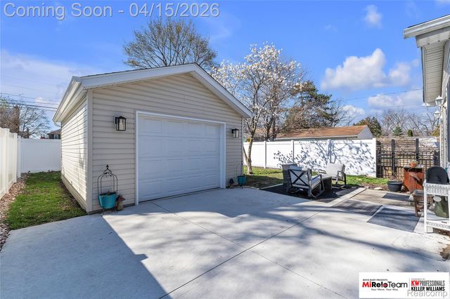 12751 Mercier Street, Southgate, MI 48195
