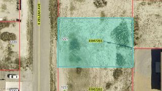 1221 South Zelzah Avenue, Pahrump, NV 89048