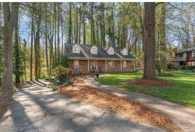 604 Whittington Place, Statesville, NC 28677