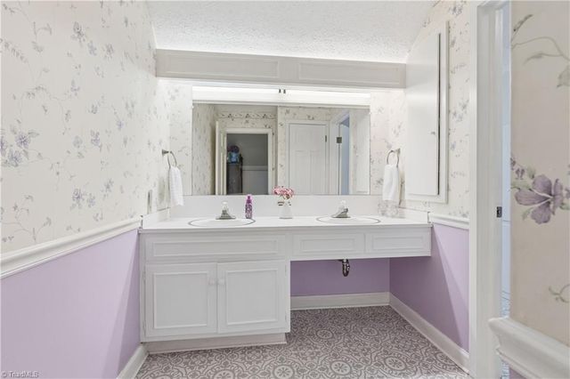 604 Whittington Place, Statesville, NC 28677