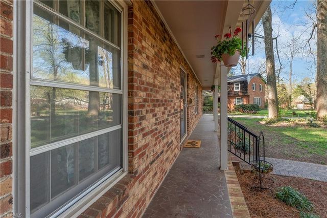 604 Whittington Place, Statesville, NC 28677