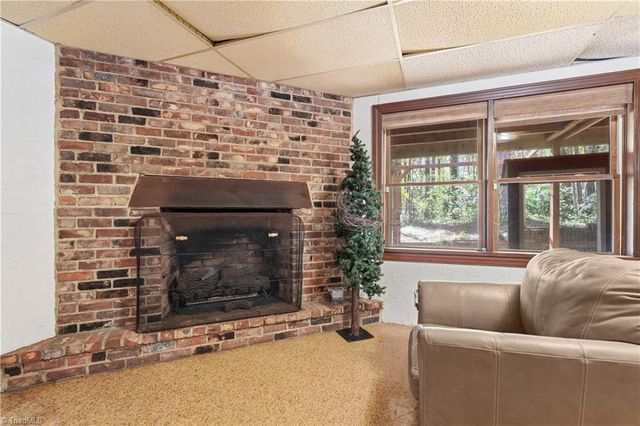 604 Whittington Place, Statesville, NC 28677