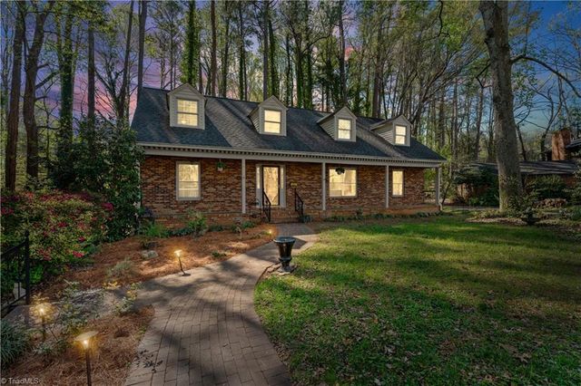 604 Whittington Place, Statesville, NC 28677