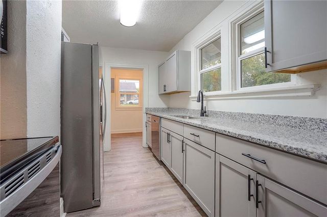 1814 Walker Avenue, Kansas City, KS 66104