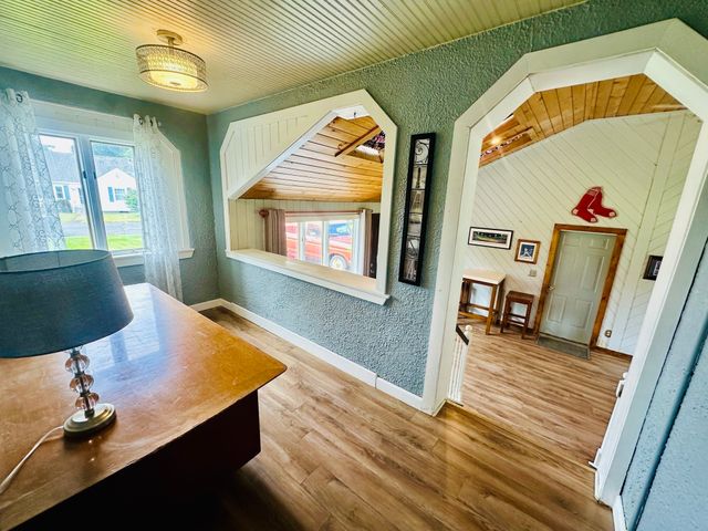 122 Haviland St, Ludlow, MA 01056