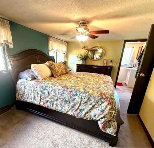 122 Haviland St, Ludlow, MA 01056
