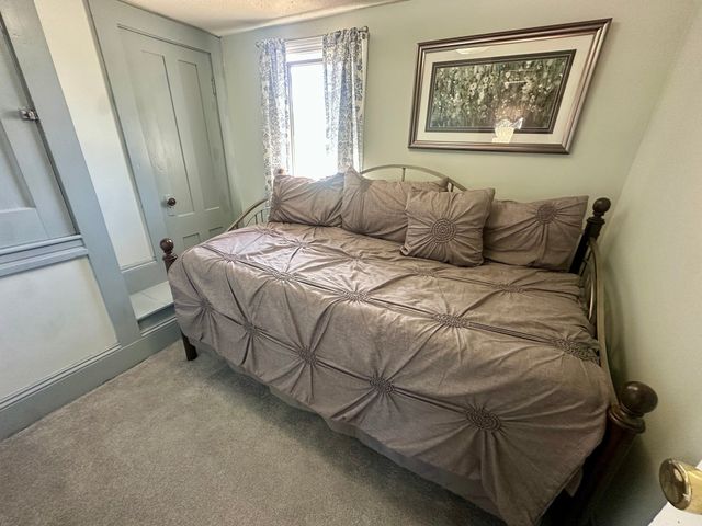 122 Haviland St, Ludlow, MA 01056