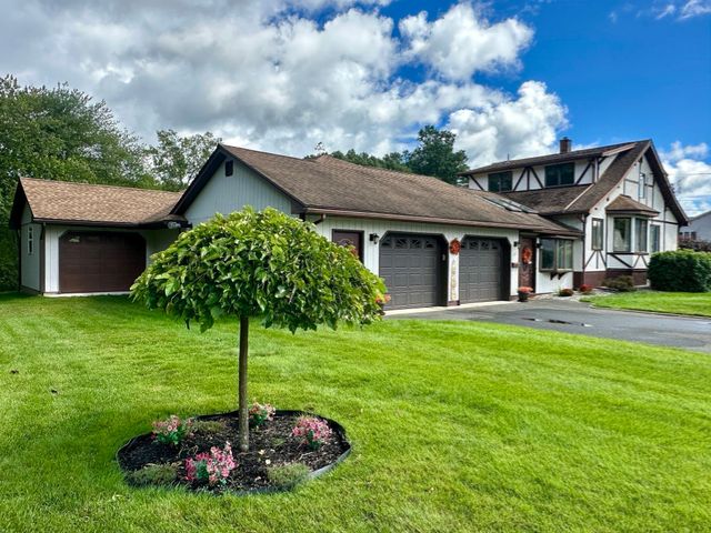 122 Haviland St, Ludlow, MA 01056