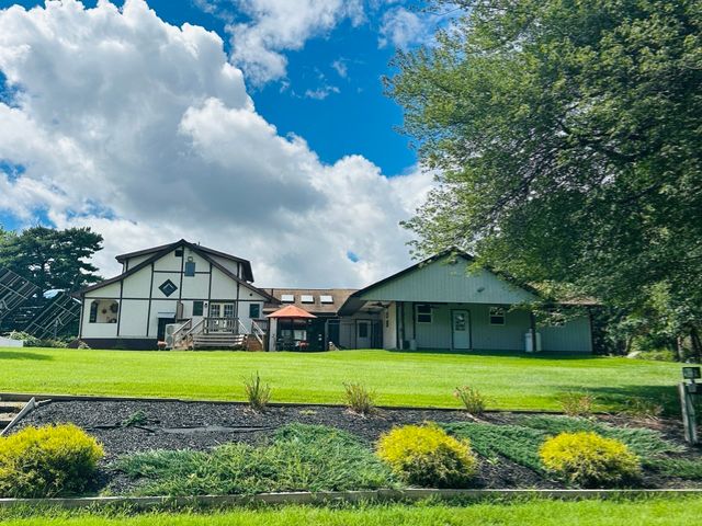 122 Haviland St, Ludlow, MA 01056