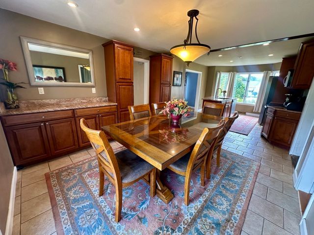 122 Haviland St, Ludlow, MA 01056