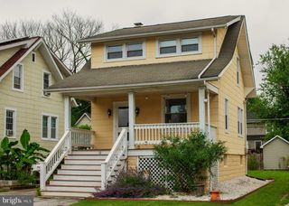 10 HAWTHORNE AVE, Pikesville, MD 21208