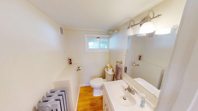 266 Webster St, Worcester, MA 01603