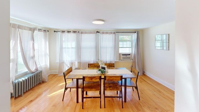 266 Webster St, Worcester, MA 01603