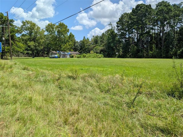 20265 Willaby Road, New Caney, TX 77357
