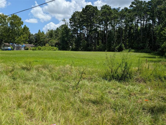 20265 Willaby Road, New Caney, TX 77357