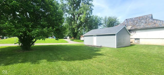 804 N Lincoln Avenue N, Alexandria, IN 46001