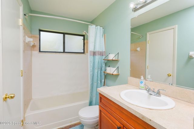 200 Ensenada Street SE, Palm Bay, FL 32909