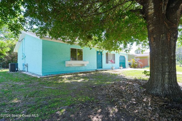 200 Ensenada Street SE, Palm Bay, FL 32909