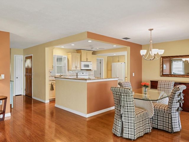 3262 BROCKTON LANE 608, Sarasota, FL 34239