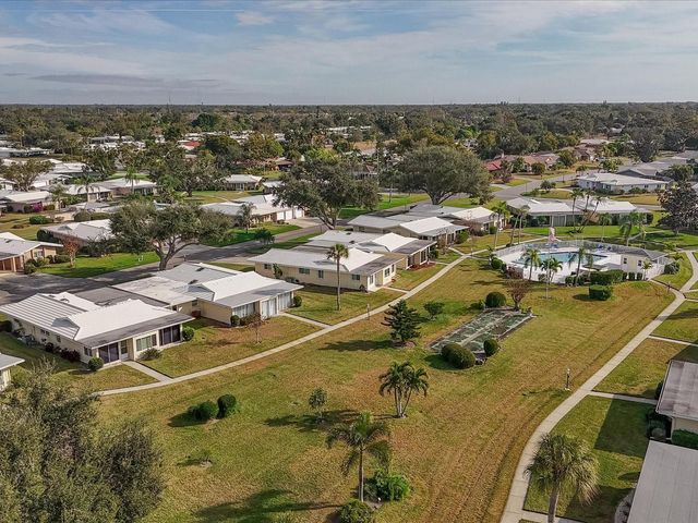 3262 BROCKTON LANE 608, Sarasota, FL 34239