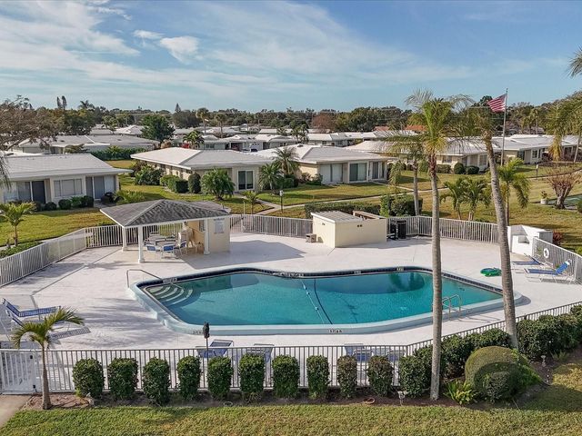 3262 BROCKTON LANE 608, Sarasota, FL 34239