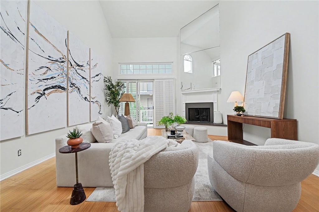 11667 Gorham 304, Los Angeles, CA 90049 — exterior