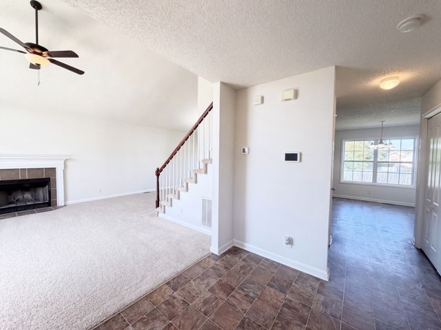 3782 Man O War Blvd, Clarksville, TN 37042