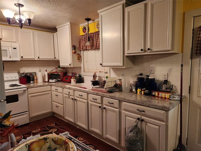 1097 N Pr 1270, Centerville, TX 75833