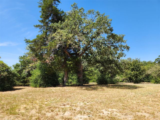 1097 N Pr 1270, Centerville, TX 75833