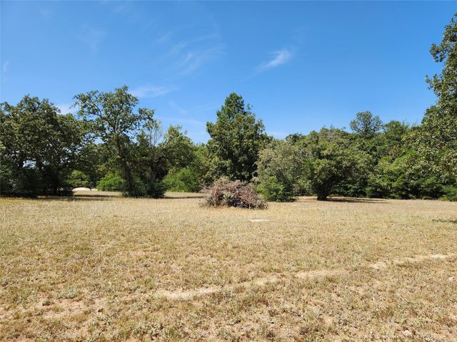 1097 N Pr 1270, Centerville, TX 75833